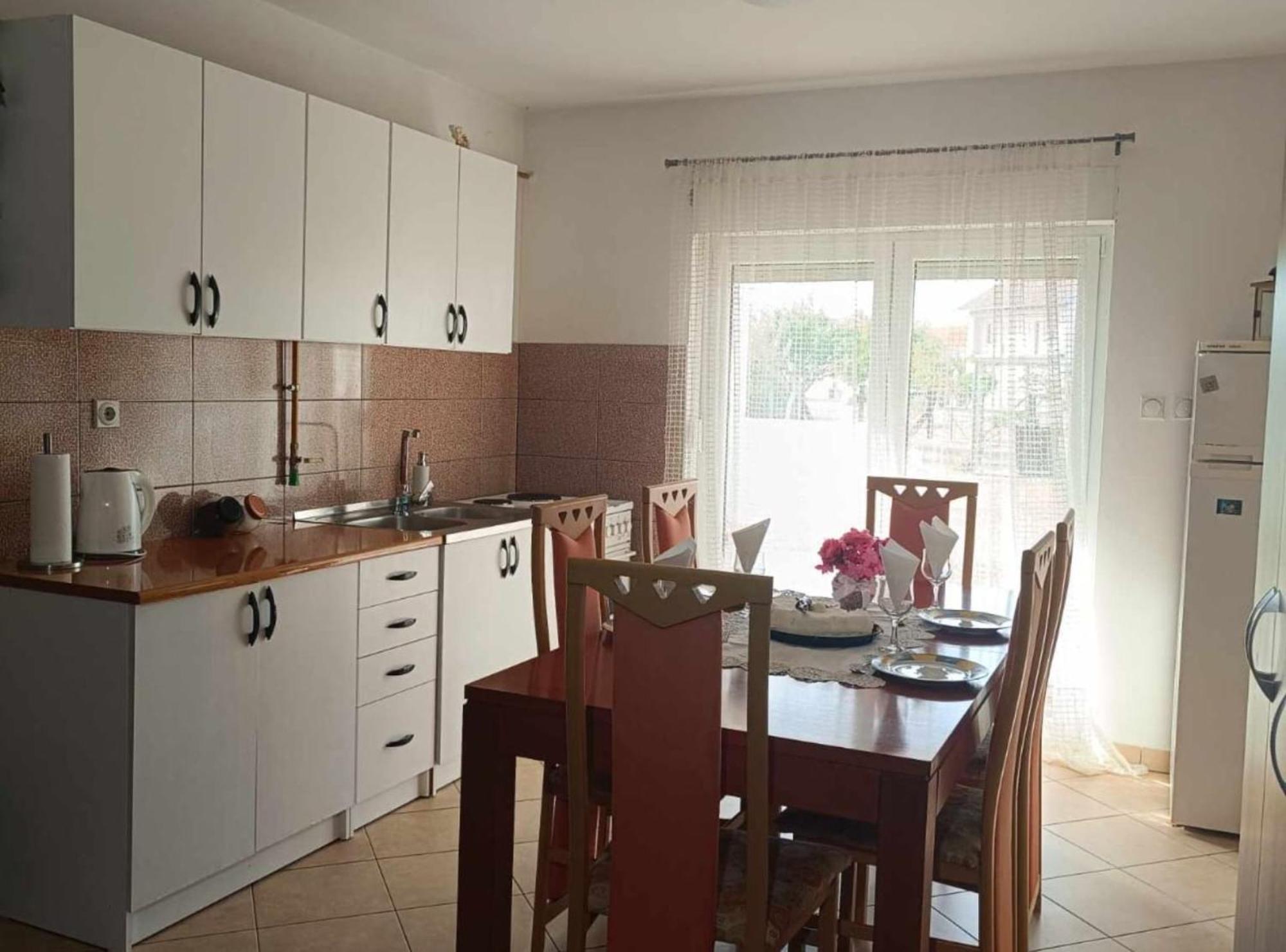 Apartmani Tea I Toni Gradiste 외부 사진